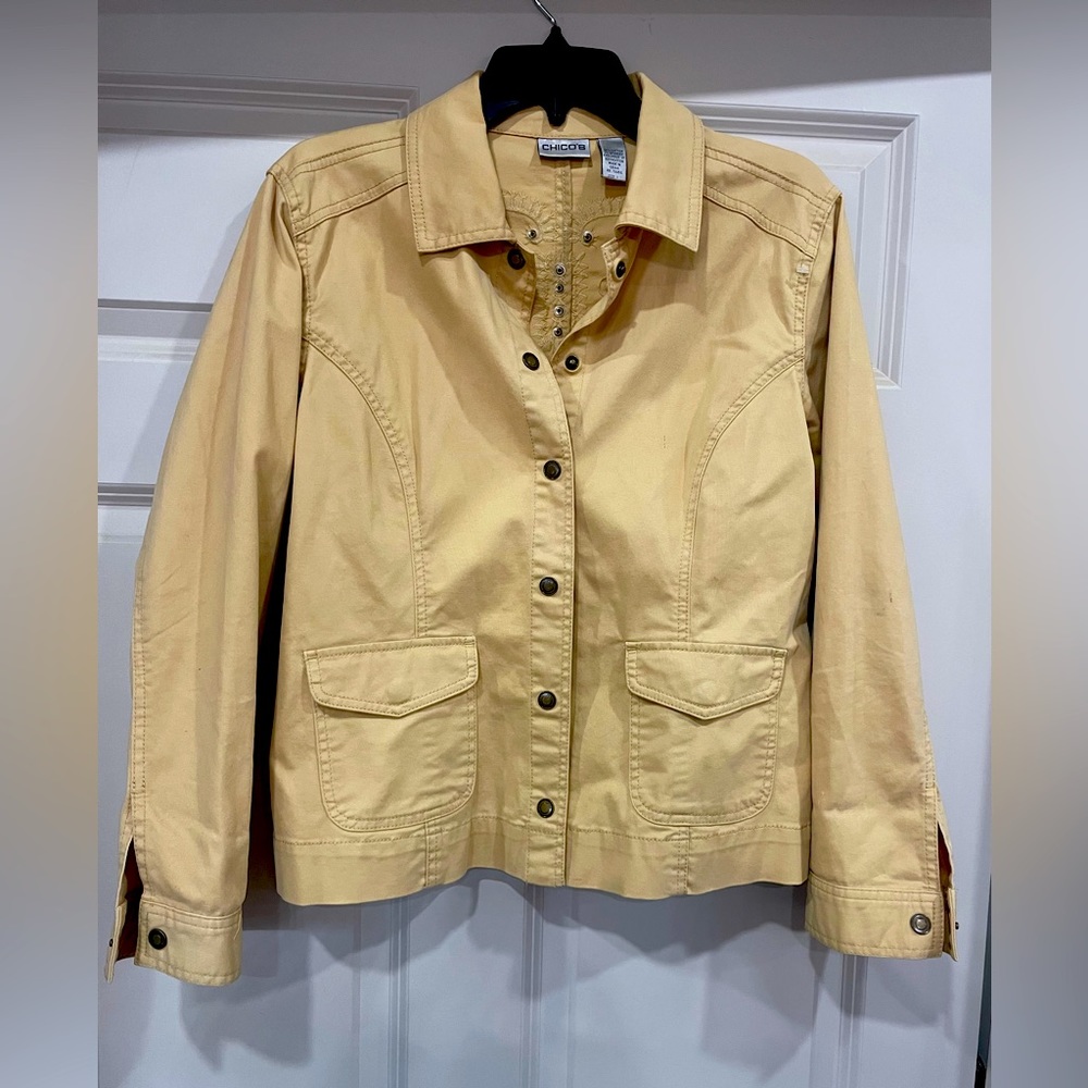 Chico’s Khaki Jacket size 1 Detailed Back